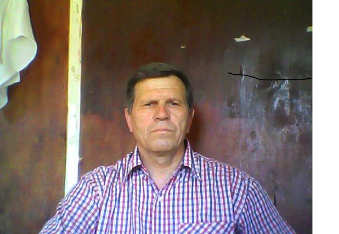  7726940  Petre, 68 ,    