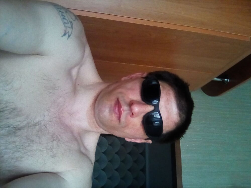  25930770  , 44 ,    