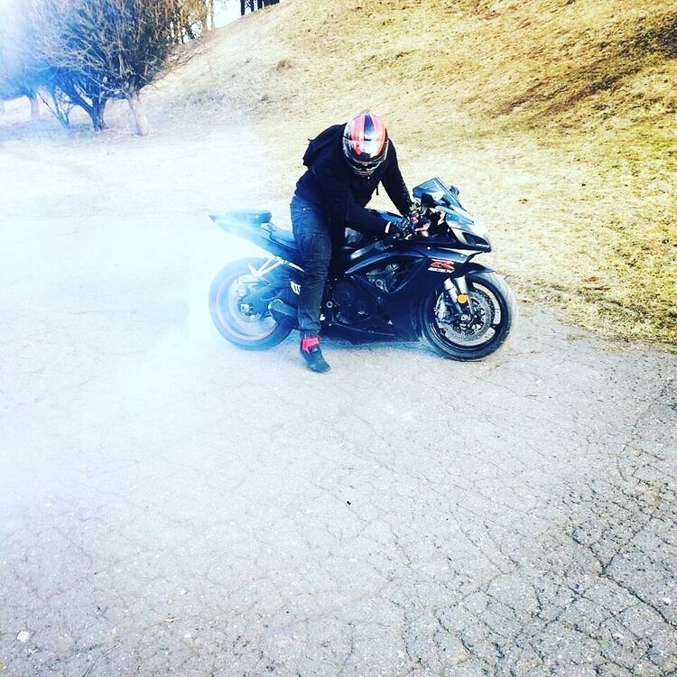  30622310  , 37 ,    