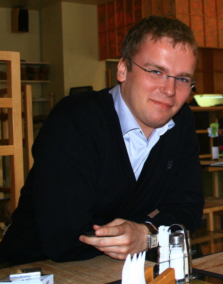  3991780  , 38 ,    -