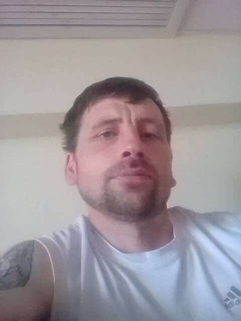  ,   Alexandr, 48 ,  