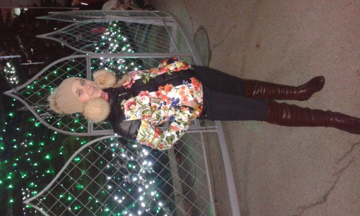  ,   Olga, 39 ,   