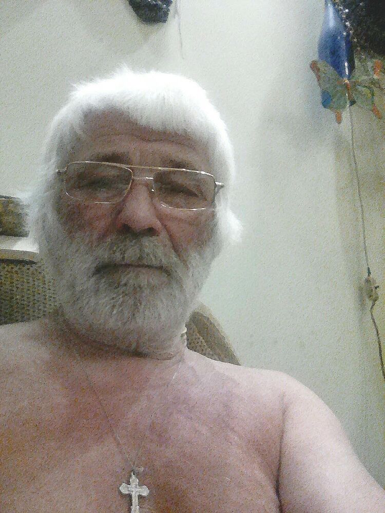  ,   Viktor, 70 ,   ,   