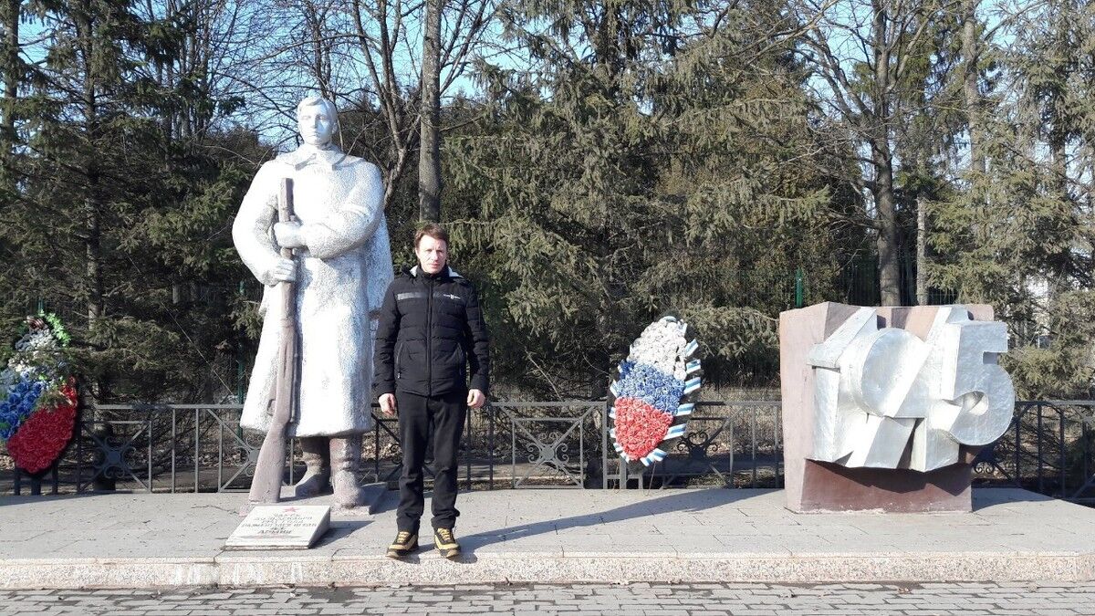 ���� 19359780 ������� ����, 49 ���, ���� ���������� � ������