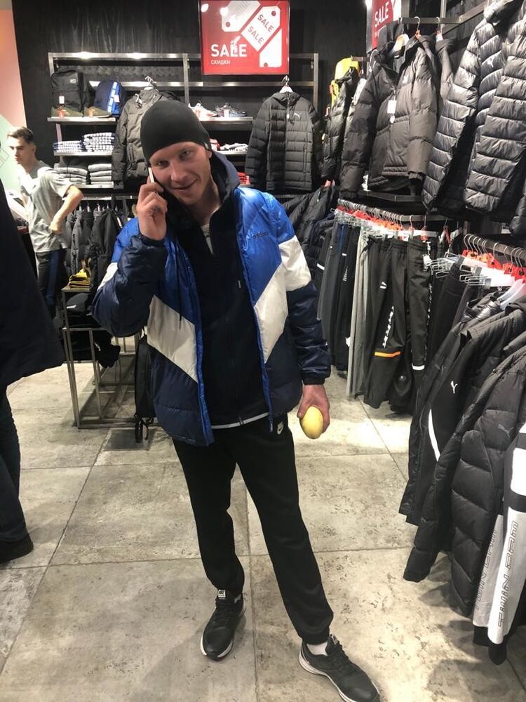  18607140  , 37 ,    -