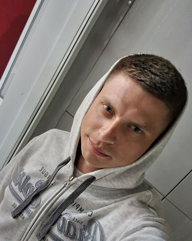  37504310  , 26 ,    