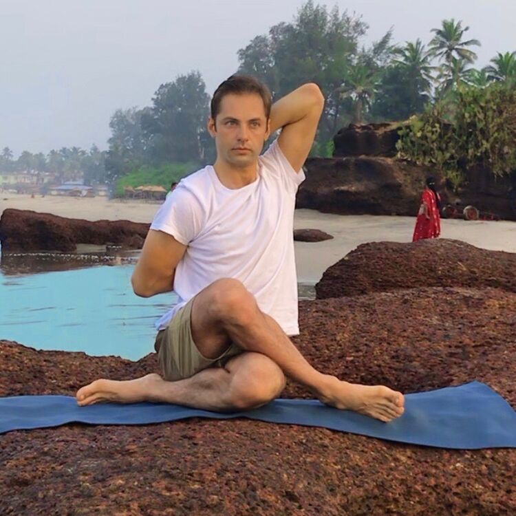 ���� 26235790 ������� ������, 46 ���, ���� ���������� � �����-����������