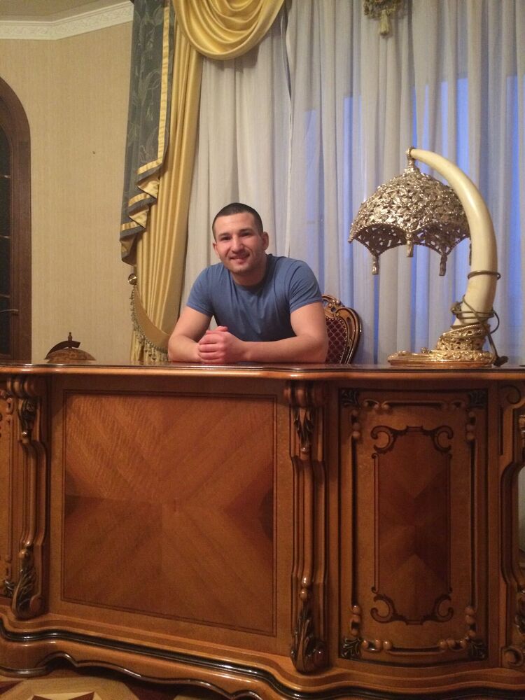  ,   Aleksandr, 39 ,   ,   , c , 
