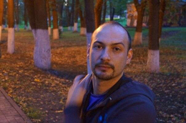  ,   Hrach, 43 ,   ,   , c , 