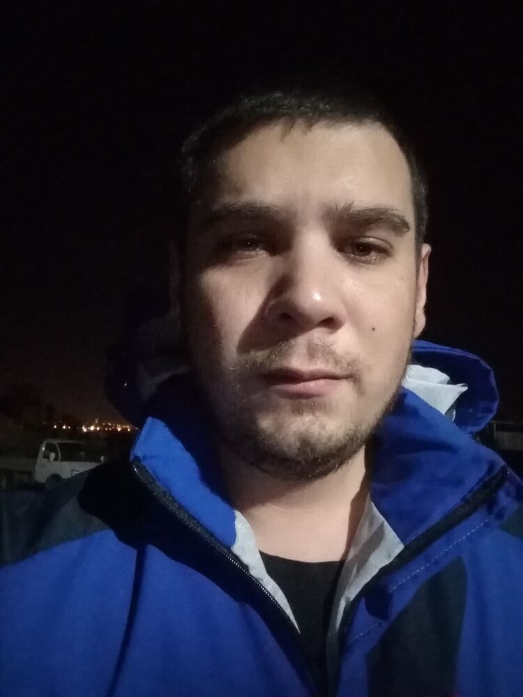  48385000  , 27 ,    