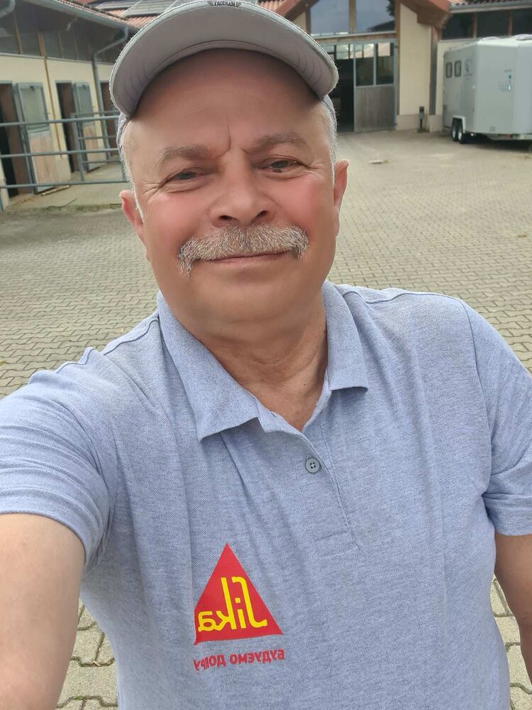  45455660  , 61 ,    