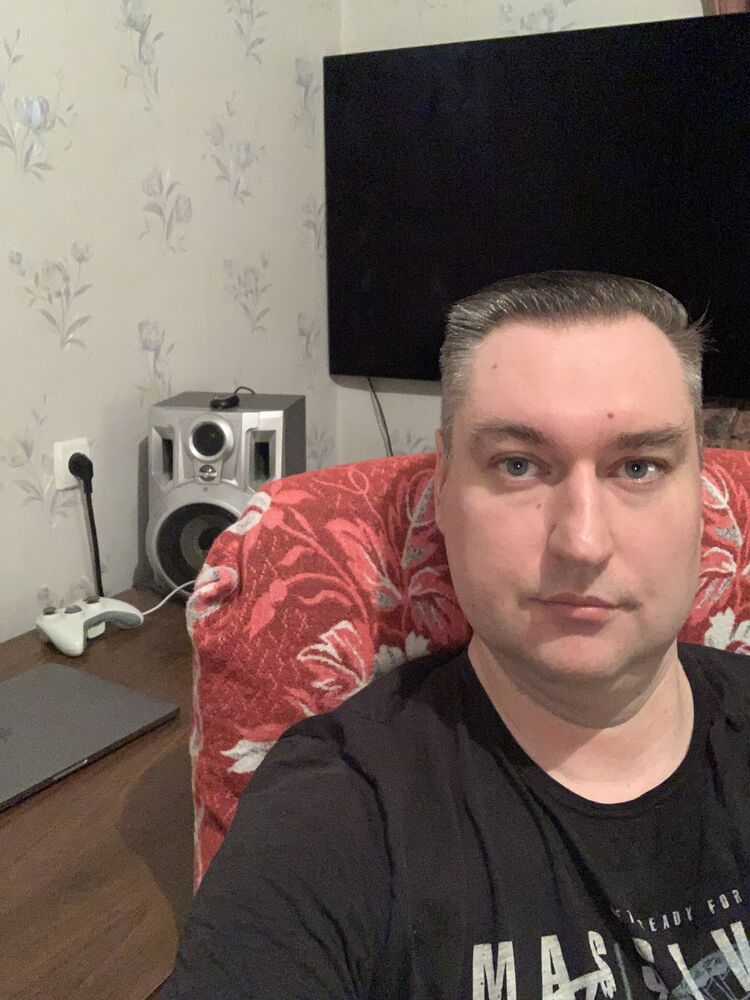  ,   Konstantin, 44 ,   ,   , c , 