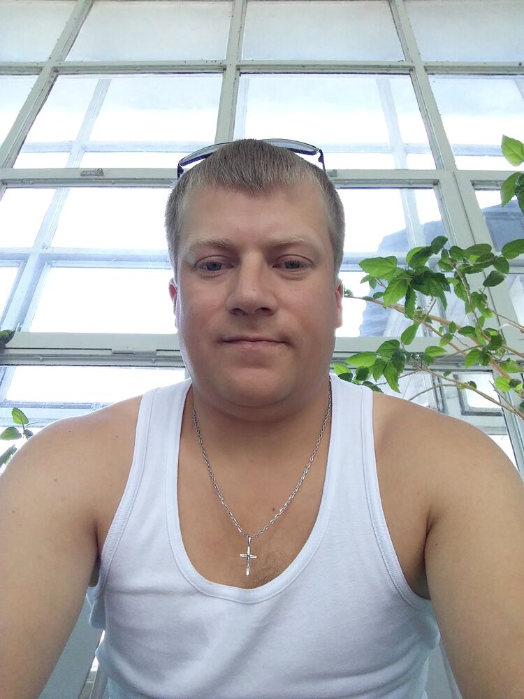  ,   Ilya, 36 ,   ,   , c , 