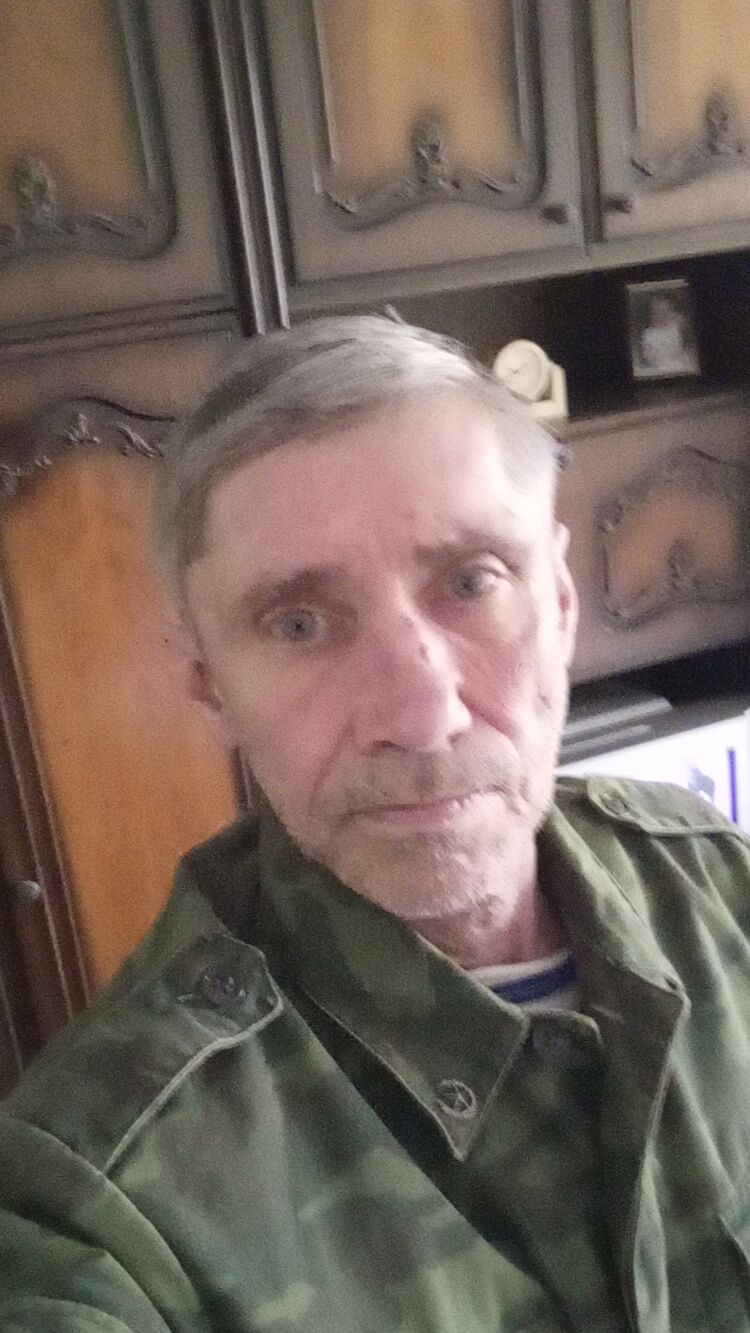  48792660  , 61 ,    