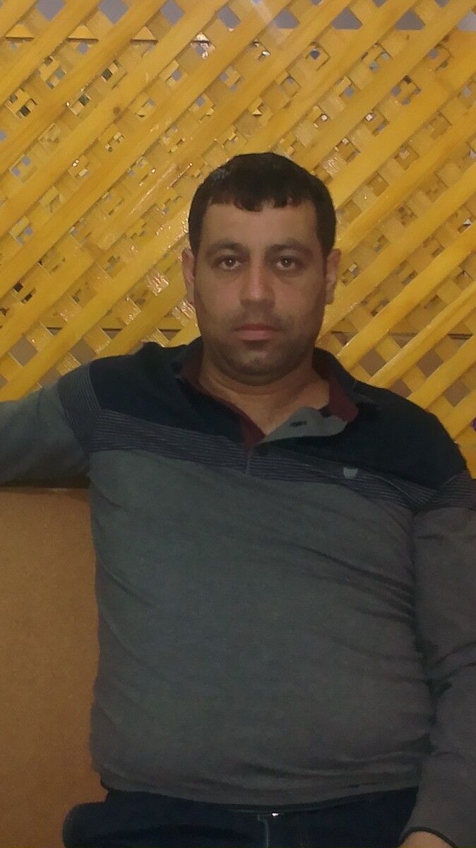  5965650  Faqan, 49 ,    