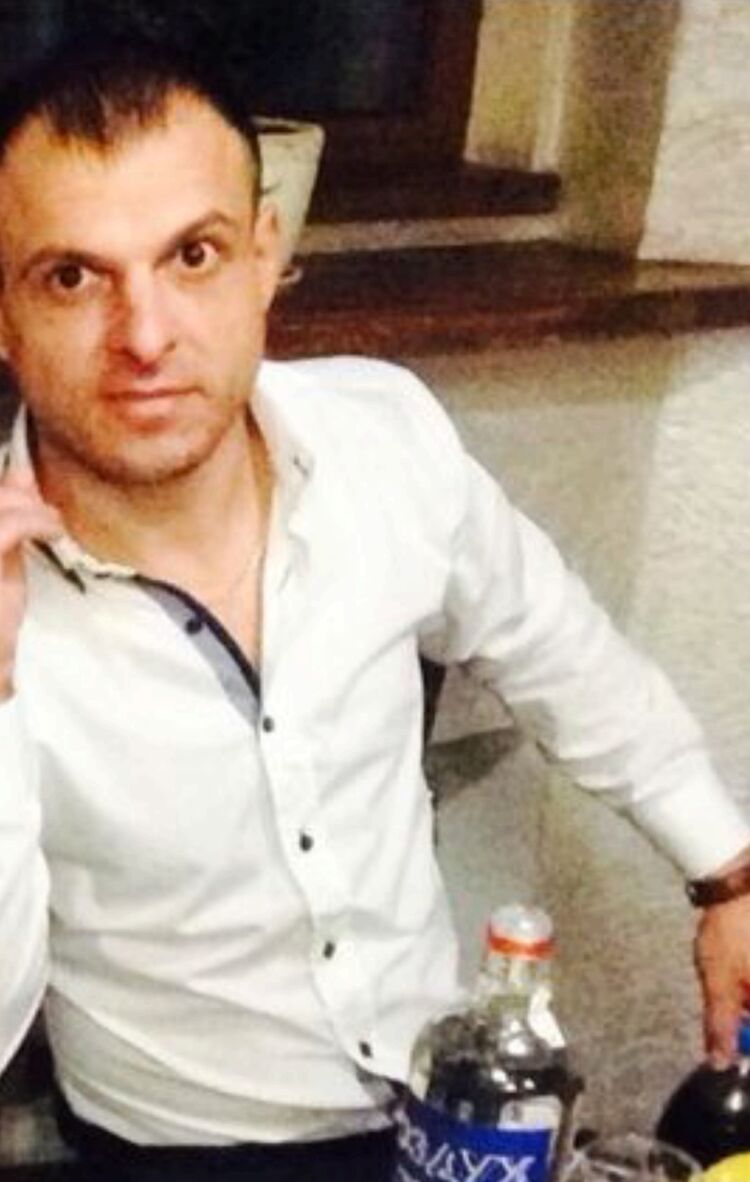  ,   Aleks, 32 ,   ,   