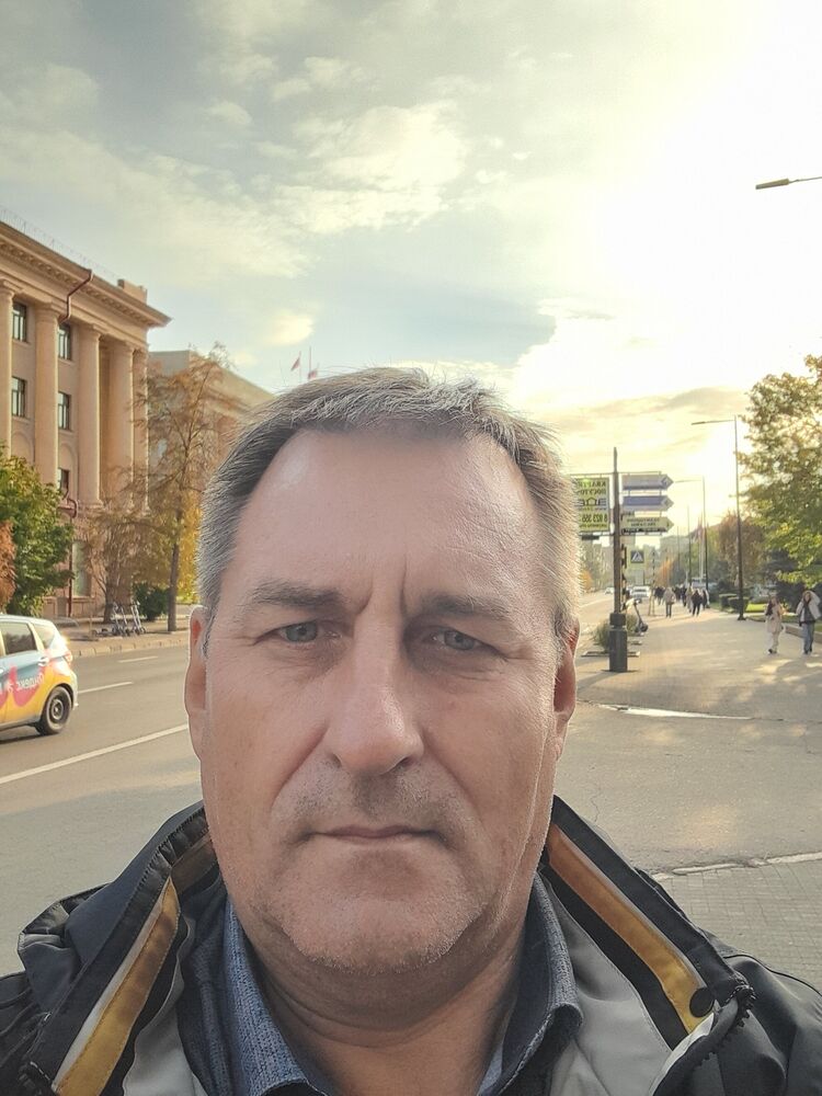  48318480  , 54 ,    