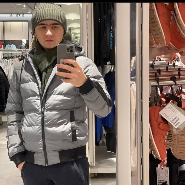  ,   Ali, 28 ,   ,   