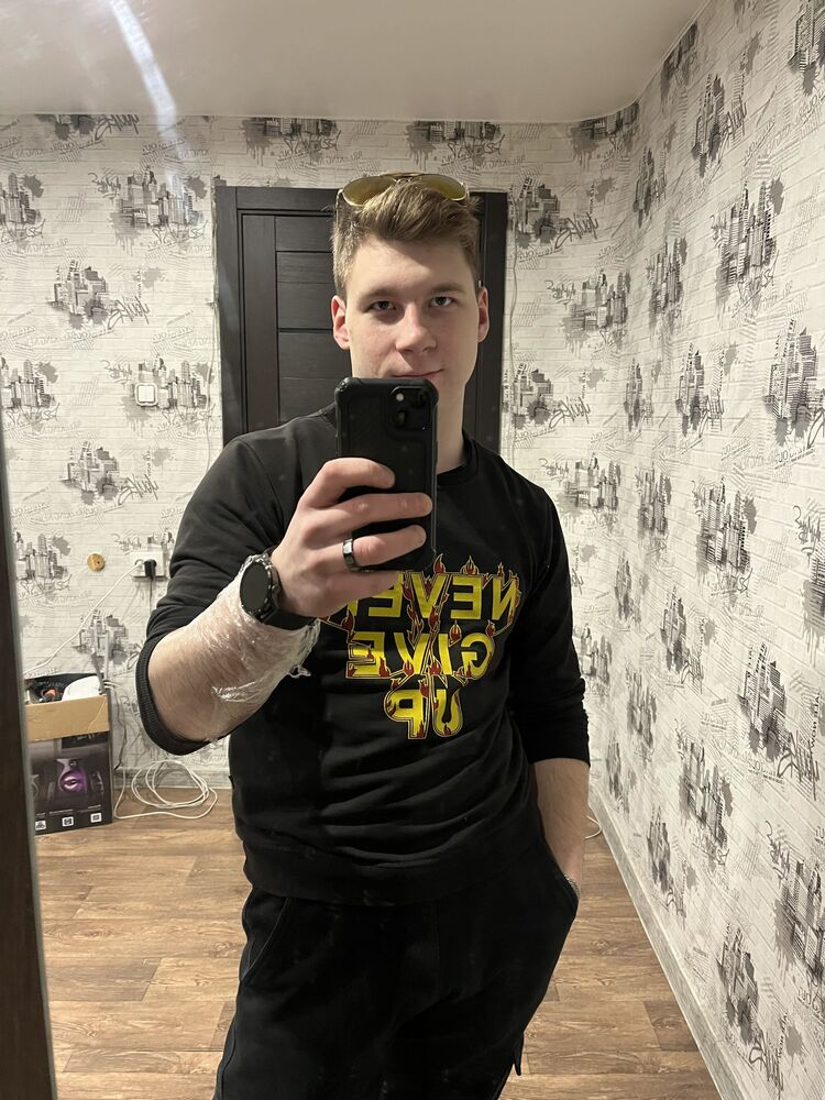  49555370  , 24 ,    