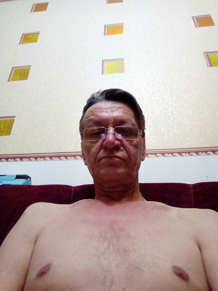  14488560  Aleksandr, 65 ,    -