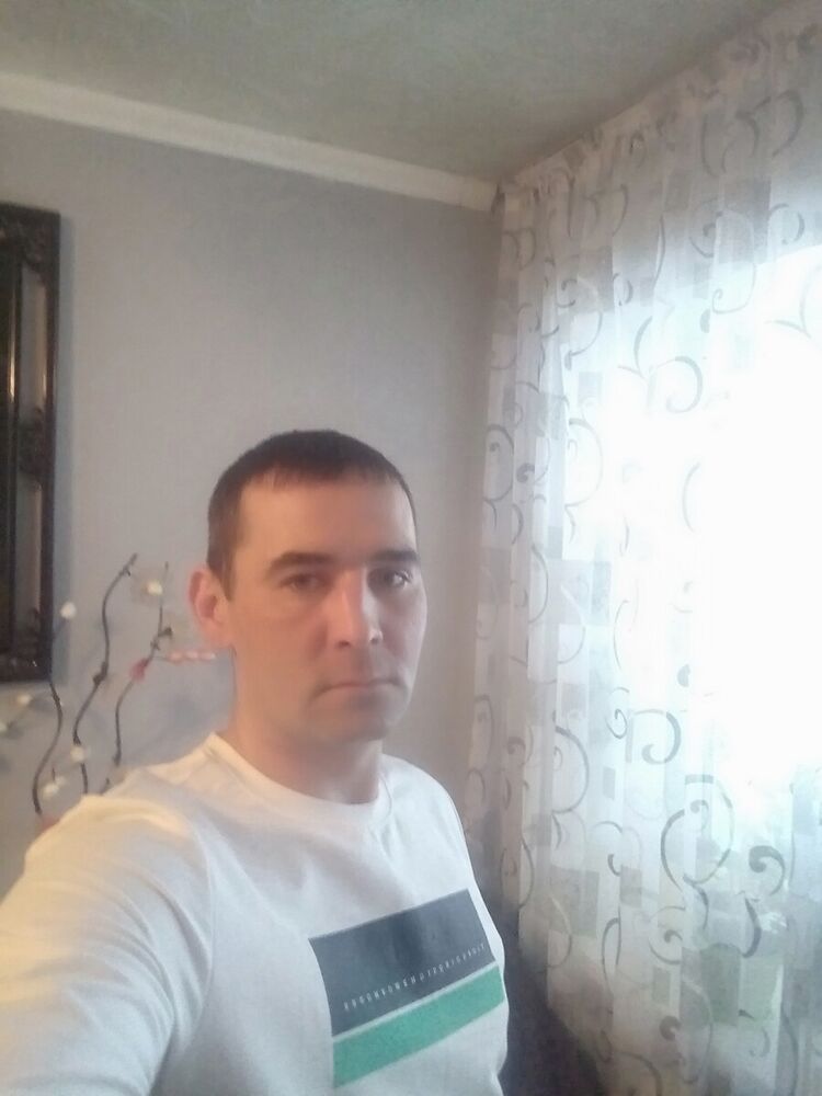  22022360  , 37 ,    