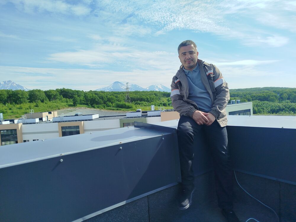  54573930  , 33 ,    -