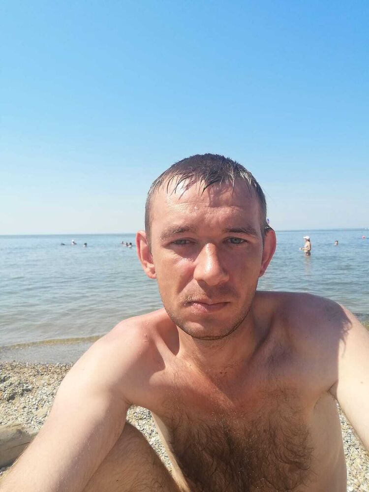  48567460  , 34 ,    