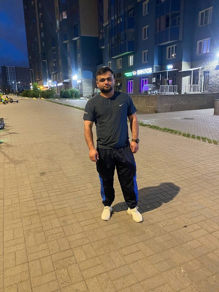  44348900  Ashur, 29 ,    -