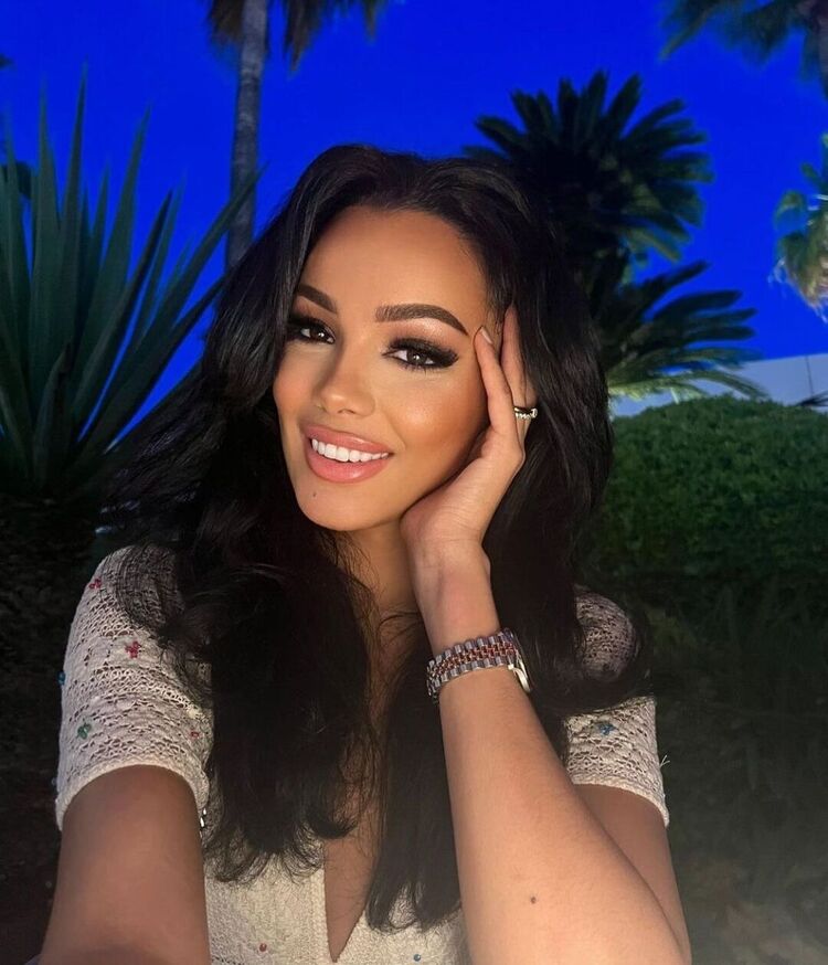  29345610  Ayla, 38 ,    Al Fuhayhil