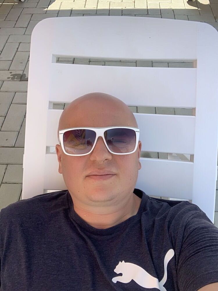  23427550  , 44 ,    