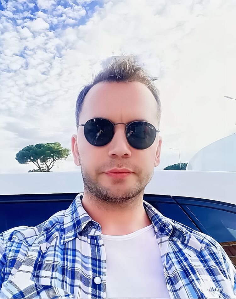 ���������� ������, ���� ������� Jkovic, 32 ����, ������������ ��� ������, ����� � ���������