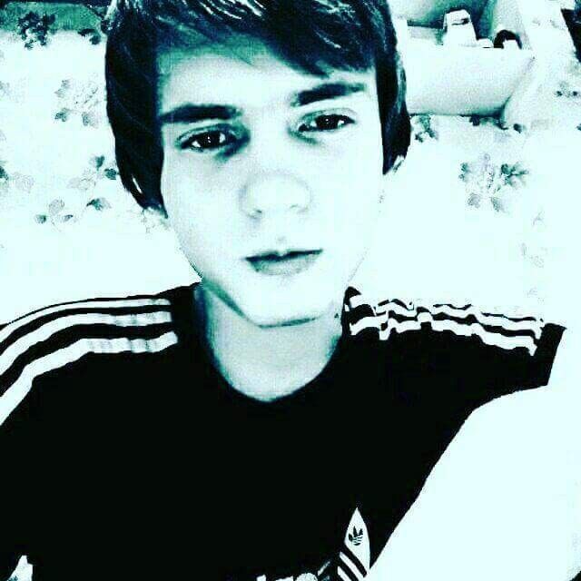  13726630  Igor, 30 ,    