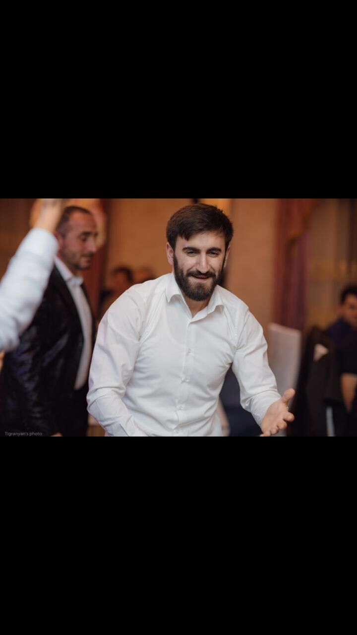  24029900  Vladimir, 30 ,    