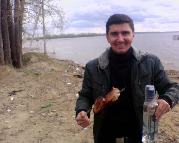 ,   Mario, 41 ,  