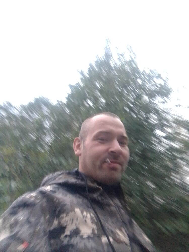  24105330  , 37 ,    