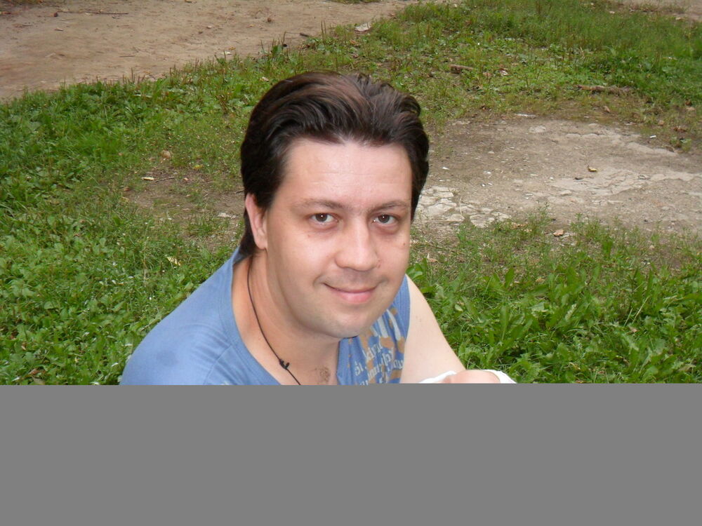  5857560  Sergei, 45 ,    