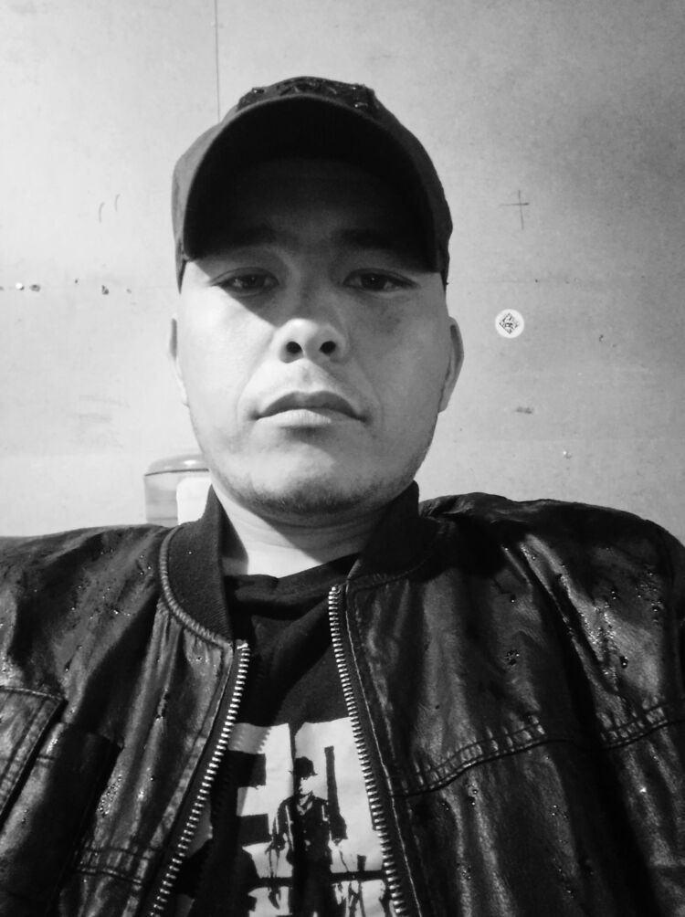  -,   Musurmon, 27 ,   ,   