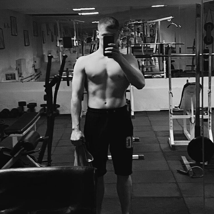 ���� 37611430 ����� Artem, 23 ����, ���� ���������� � �������������