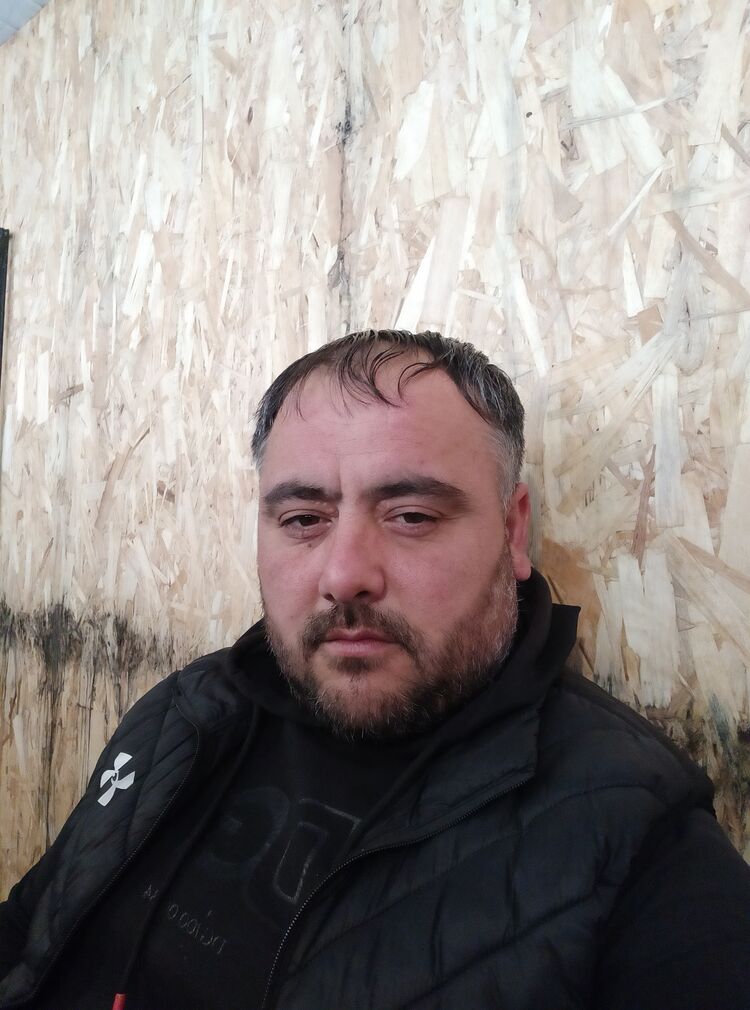  ,   Teymur, 39 ,   ,   