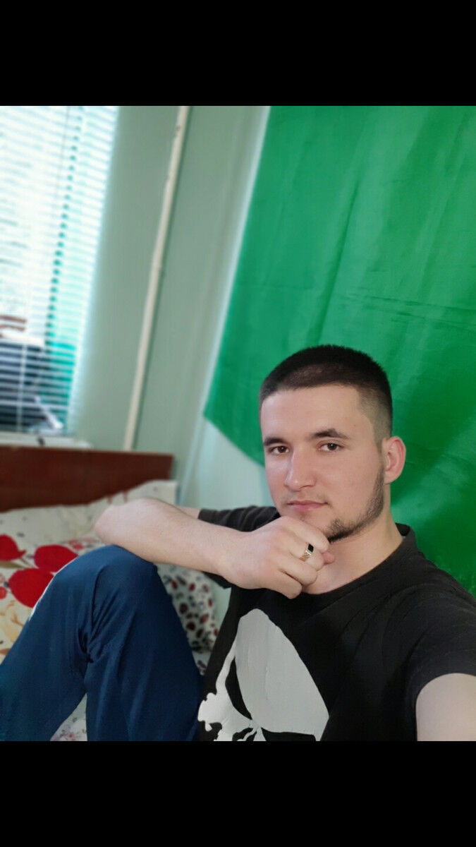  18367020  Ruslan, 30 ,    