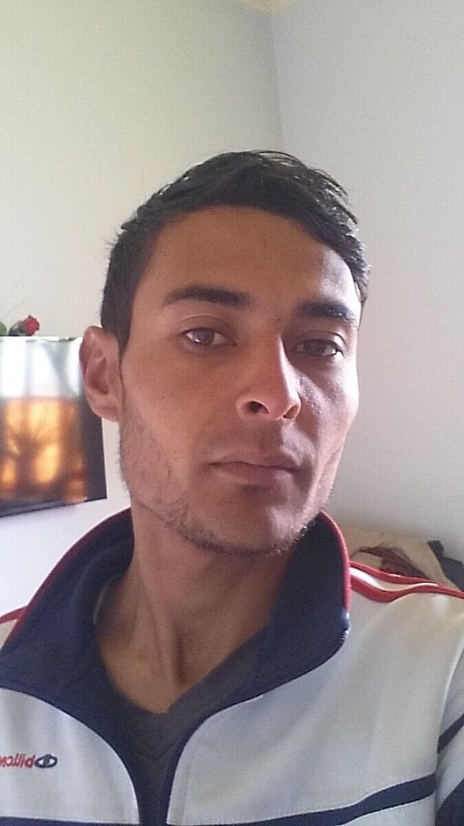  ,   Mistr, 33 ,   ,   , c 