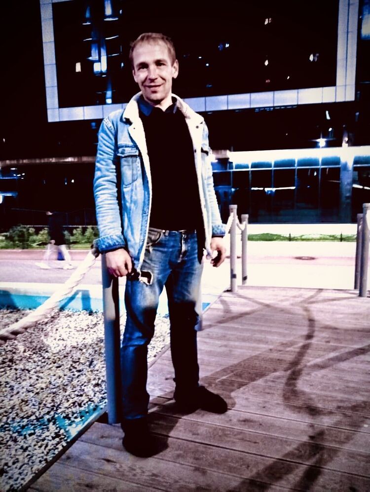  31947390  , 41 ,    -