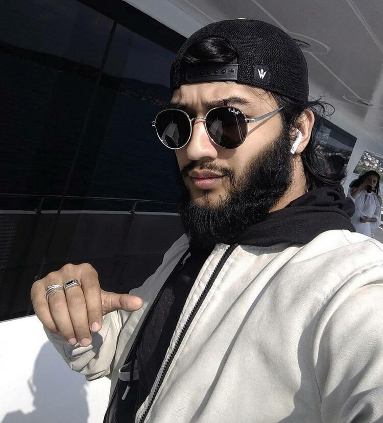  Aue,   Jony, 33 ,   ,   