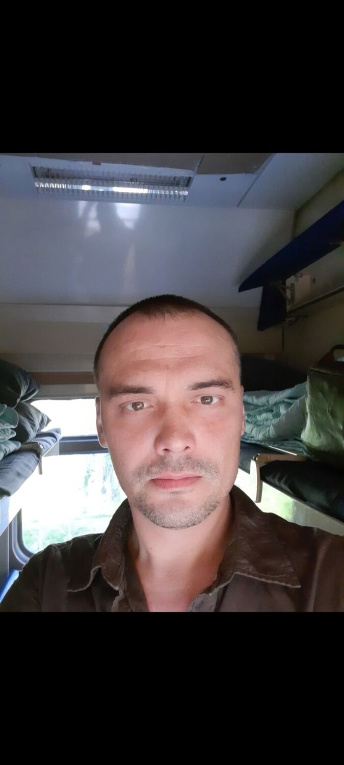  24135240  , 44 ,    