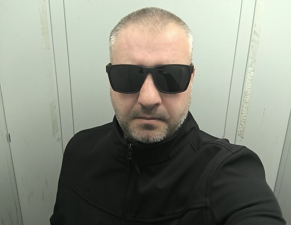  ,   _, 40 ,     , c , 