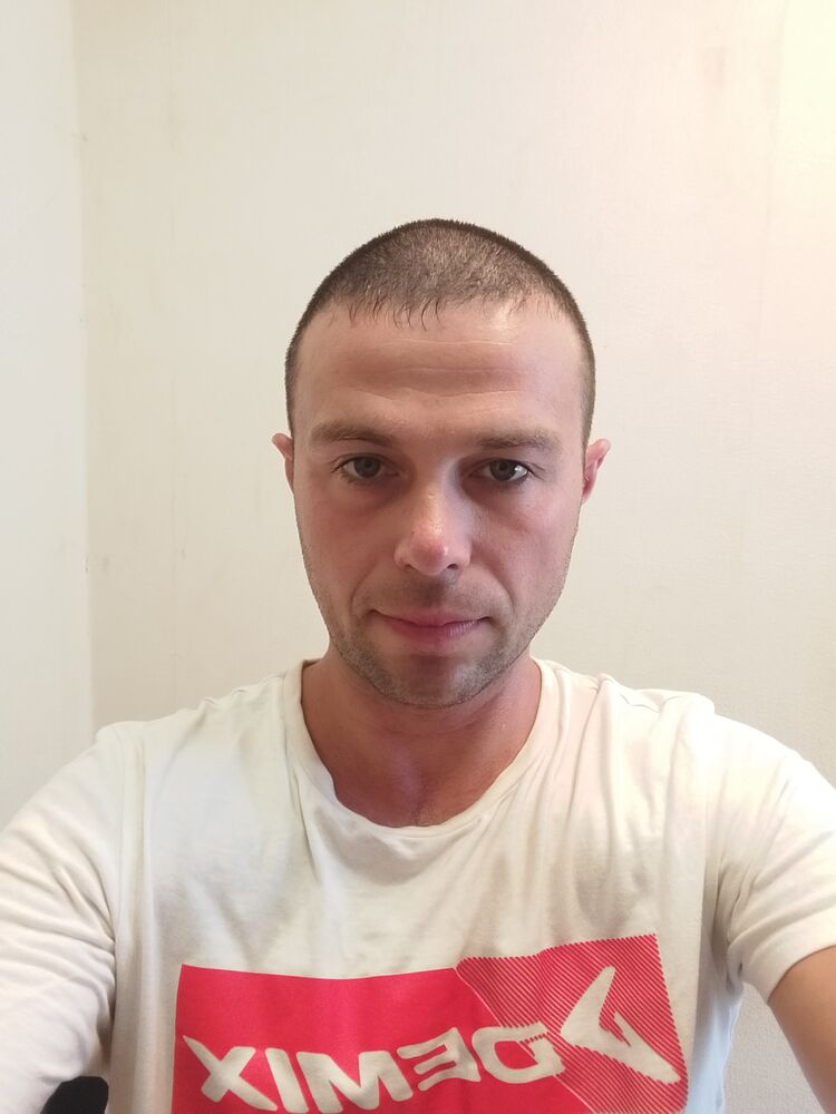  48647010  , 37 ,    