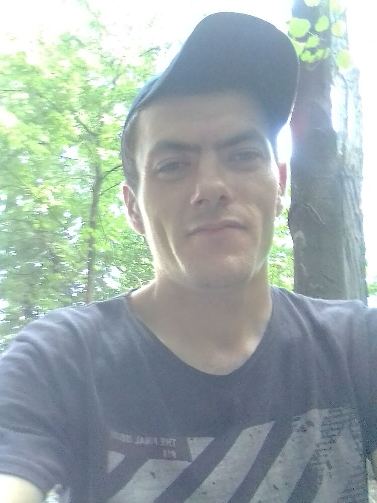  ,   Vitalik, 30 ,   , c , 
