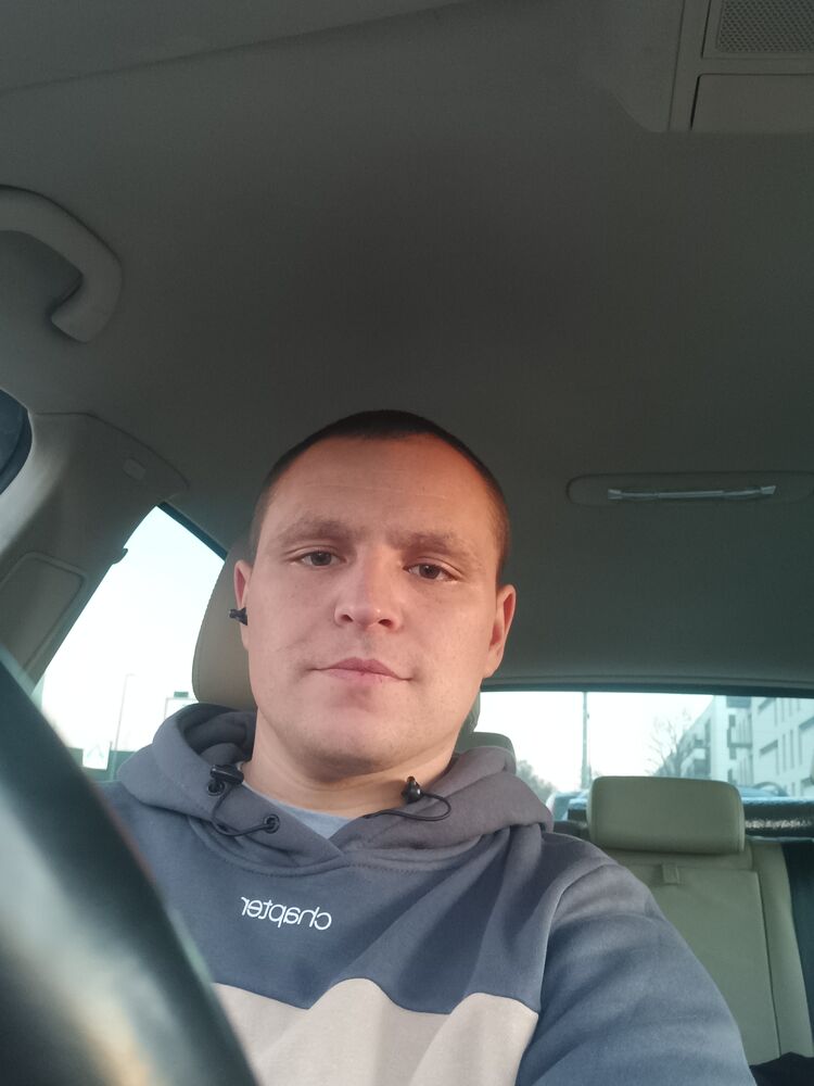  48774060  , 35 ,    