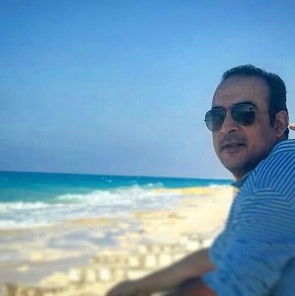  40187180  Tarek, 41 ,    