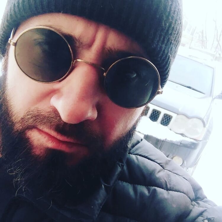  54225470  GRAY HAIRED, 32 ,    